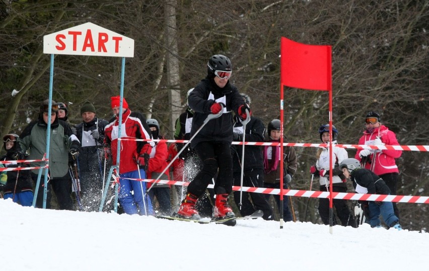 7 lutego, godz. 11, zawody narciarskie na stoku Łysej Góry w...