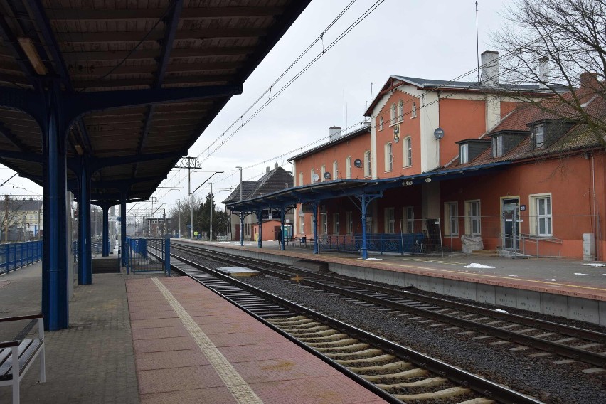 Odjedzie pociąg z Nowej Soli do Warszawy. Miasto w grudniu straci bezpośrednie połączenie kolejowe ze stolicą 