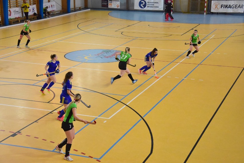 Euro Hockey Indoor Club Challenge II w Rogowie. Mecz...