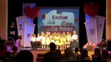 Przedszkolaki śpiewem i tańcem kochają Polskę