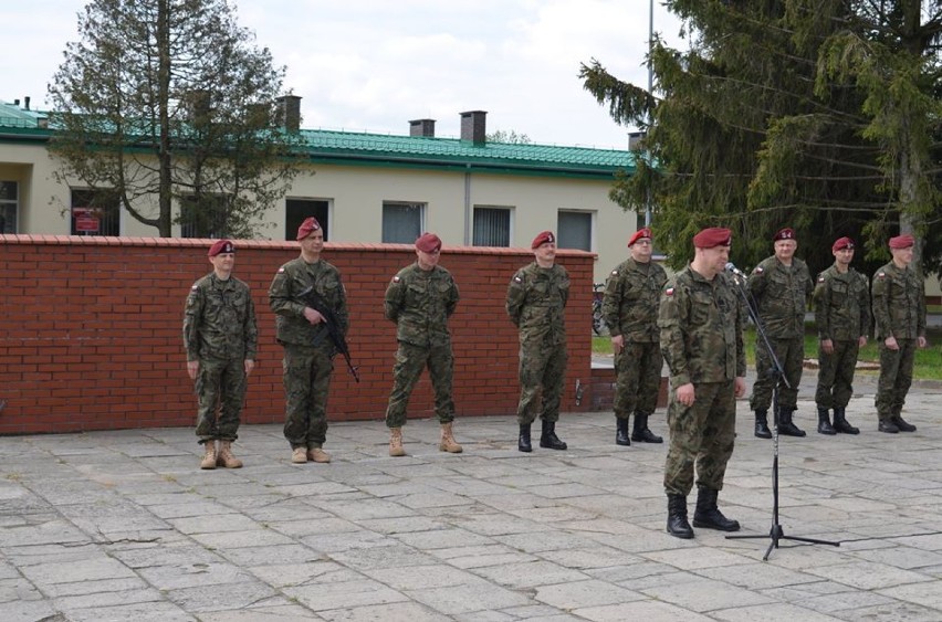 Pożegnanie żołnierzy wyjeżdżających na zmianę Polskiego Kontyngentu Wojskowego KFOR do Kosowa [zdjęcia]