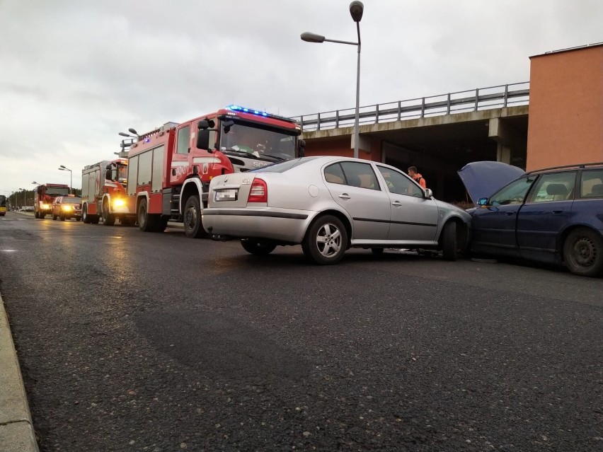 Wypadek dwóch samochodów na ul. Rydygiera w Grudziądzu....