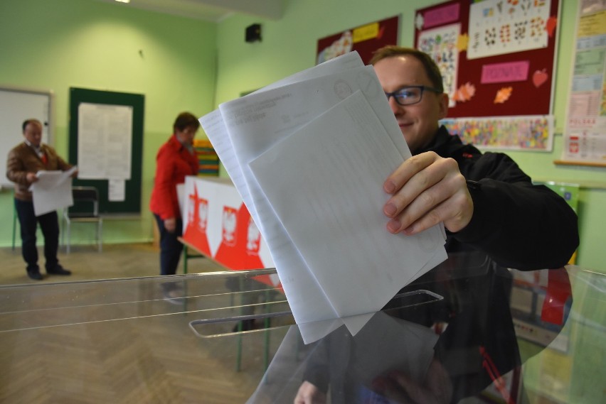 Trwają wybory w Rybniku i powiecie rybnickim