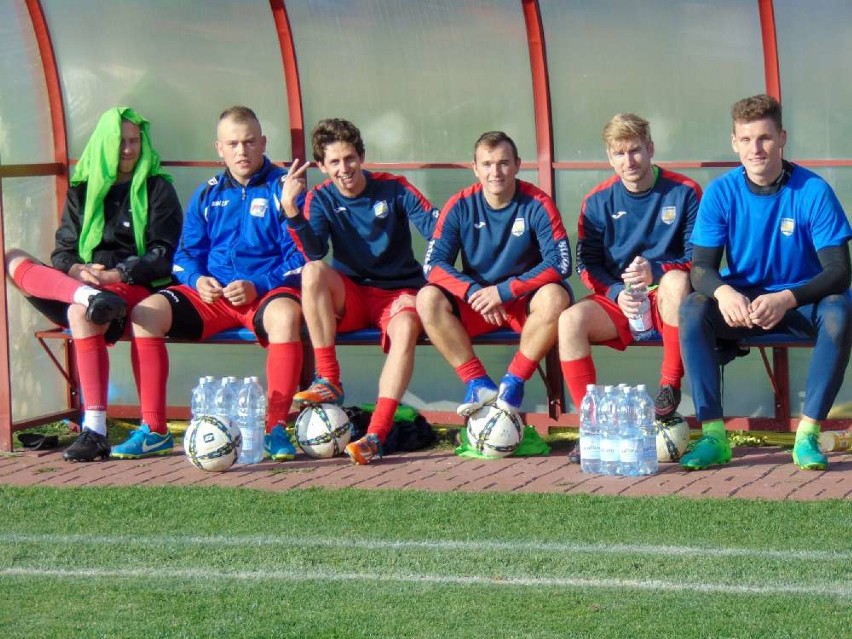 Korona Stróżewo : Kłos Budzyń 5:0. ZKS Zelgniewo -Leśnik II Margonin 3:1