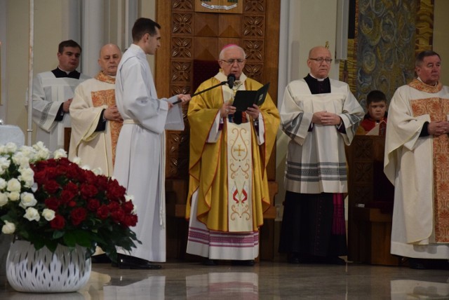 Częstochowa. Obchody Święta Niepodległości. Msza święta w intencji ojczyzny