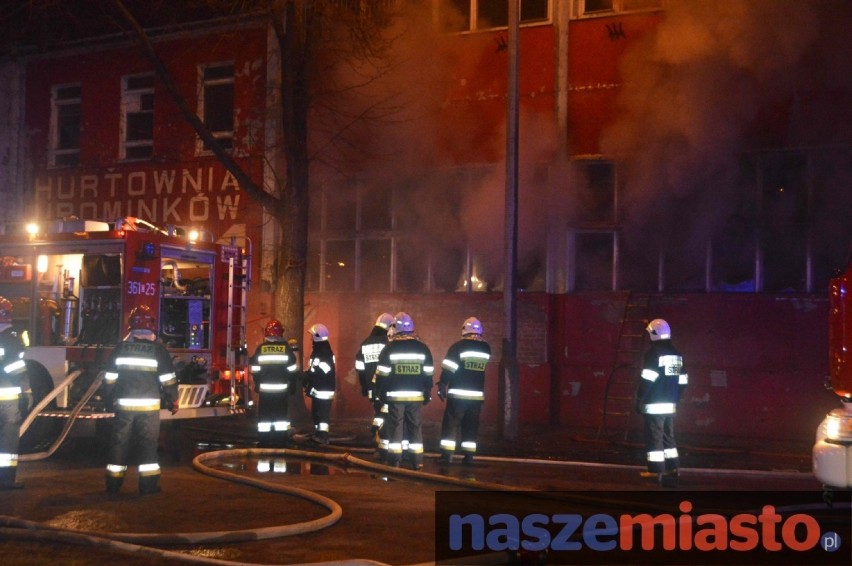Pożar hurtowni upominków przy ul. Toruńskiej