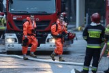 Pożar w salonie fryzjerskim w Wawrze. Kilkadziesiąt osób zostało ewakuowanych. Policja ustala okoliczności zdarzenia