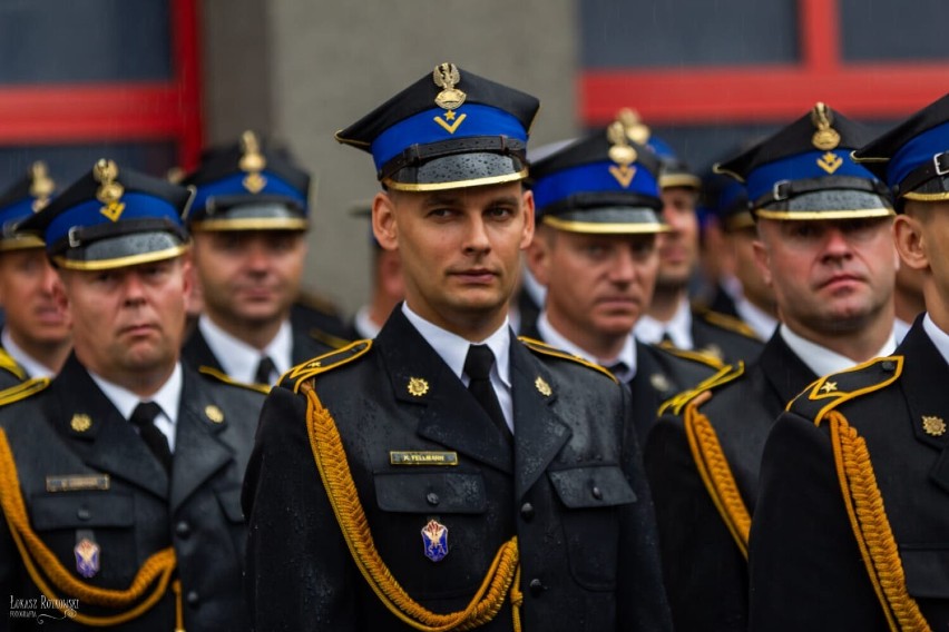 Brawo stargardzcy strażacy! Otrzymali promocję w Szkole Aspirantów Państwowej Straży Pożarnej w Poznaniu