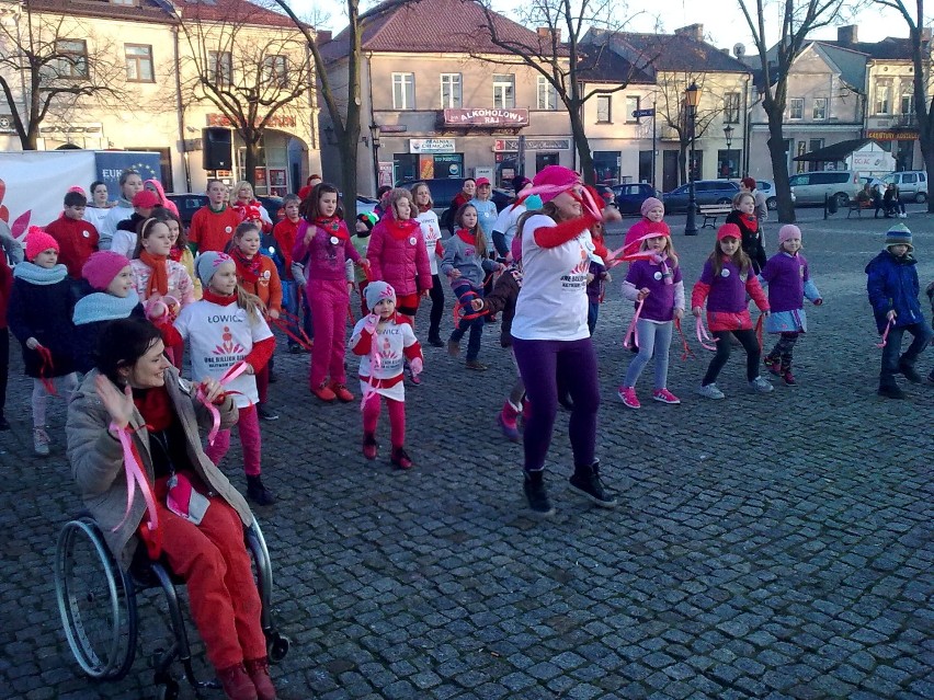 One Billion Rising w Łowiczu (Foto)