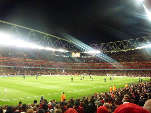 Emirates Stadium w Londynie, na którym Arsenal rozgrywa swoje mecze od 2006 roku