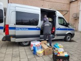 Lubelska Służba Więzienna pomaga uchodźcom. Poszczególne jednostki przekazały dary dla obywateli Ukrainy. Zobacz zdjęcia i wideo
