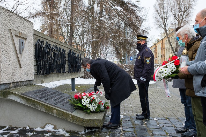 Tarnów. Miasto pierwszych więźniów KL Auschwitz upamiętniło 76. rocznicę wyzwolenia obozu [ZDJĘCIA]