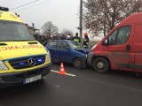 Wypadek w Aleksandrii. Czołowe zderzenie dwóch aut [FOTO]