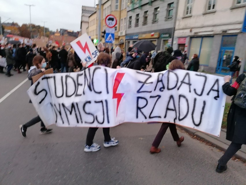 Protest studentów Politechniki Gdańskiej - przemarsz do...