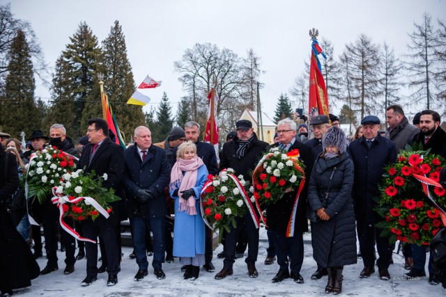 Uroczystości upamiętniające 148. rocznicę urodzin wybitnego przywódcy chłopów polskich zgromadziły w Wierzchosławicach nie tylko rolników, przedstawicieli różnych organizacji i samorządowców, ale także parlamentarzystów
