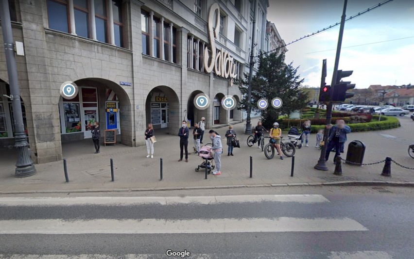 Bydgoszcz na Google Street View. Mieszkańcy zostali przyłapani przez kamerę [zdjęcia]