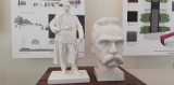 Tarnów. Z pomnikiem Piłsudskiego nie zdążą na Święto Niepodległości
