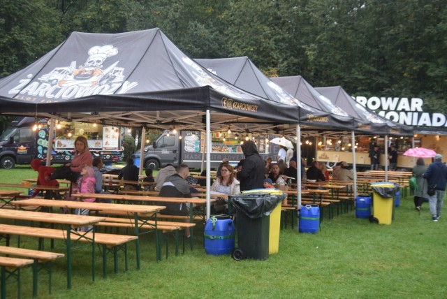W sobotę 23 września food trucki zacumowały na placu Jagiellońskim, by nakarmić zgłodniałych radomian.