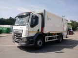 Nowa śmieciarka dla Zakładu Oczyszczania Miasta w Sandomierzu. To pierwszy tak wyspecjalizowany wóz do odbioru odpadów [ZDJĘCIA] 