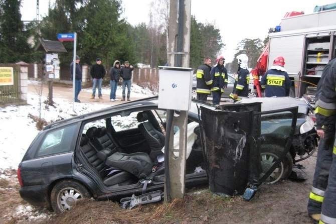 Wypadek w Zalesianach. Cztery osoby zostały ranne [zdjęcia]