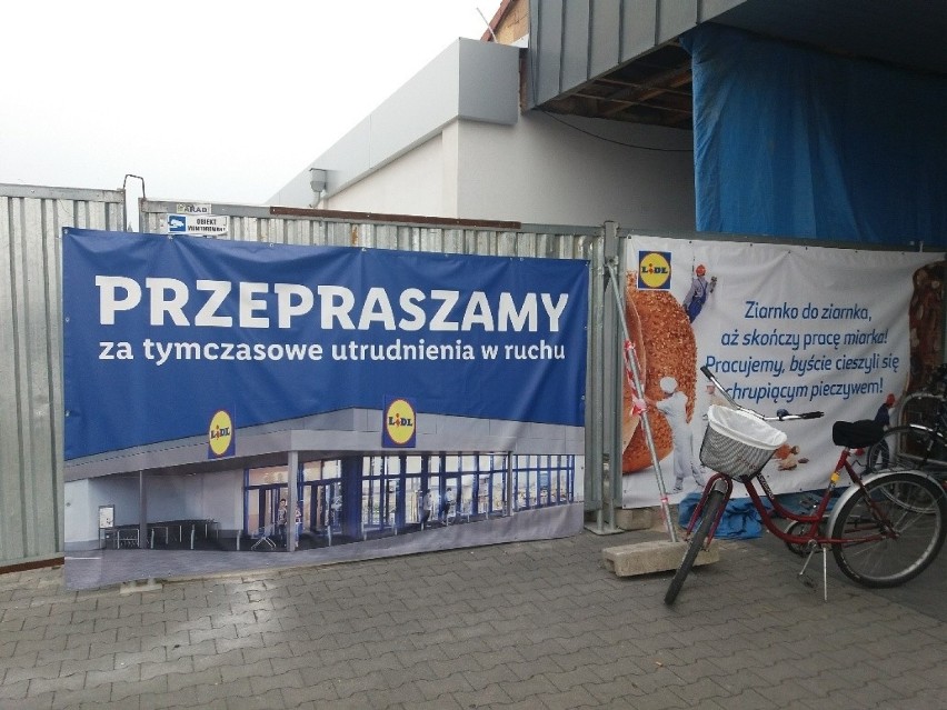 W Lidlu dziś wyprzedaże, ale w Tesco też. Powód jednak...