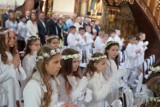 Pierwsza Komunia Święta w Bolesławiu. 35 dzieci przyjęło sakrament. Zobaczcie ZDJĘCIA