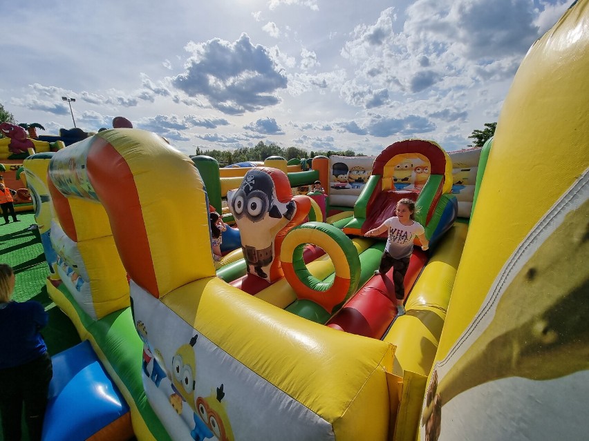 W Przemyślu otwarto park rozrywki "Fun Park". Zobacz, z jakich atrakcji może skorzystać twoje dziecko [ZDJĘCIA]