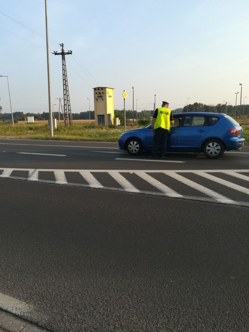 Policyjne działania "Trzeźwy kierujący”. Skontrolowano ponad 800 kierujących, motocyklista miał ponad 3 promile  [zdjęcia]