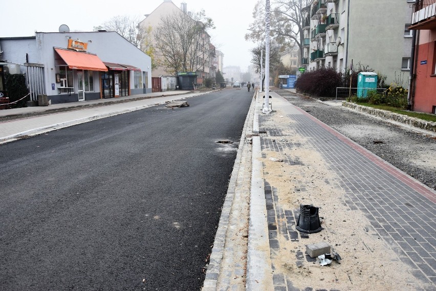 Prace na ul. Oleskiej mają być zakończone w najbliższych...