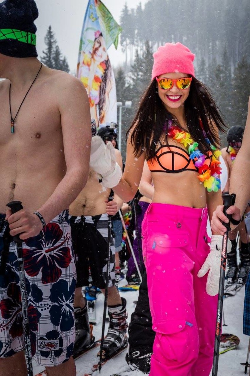 W bikini na nartach - Bikini Skiing 2015 na Słowacji. Polskę poprowadziła Paula Tumala [ZDJĘCIA]