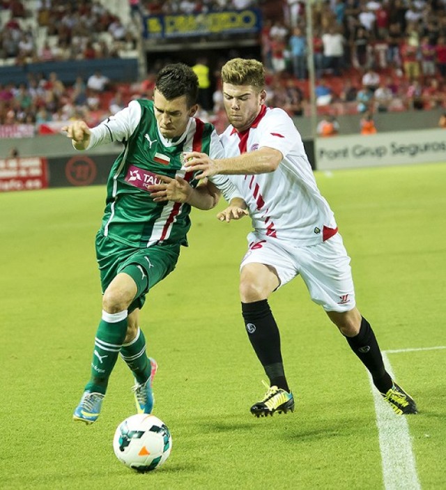 Sevilla FC poinformowała Śląsk Wrocław, że hiszpańscy kibice nie ...