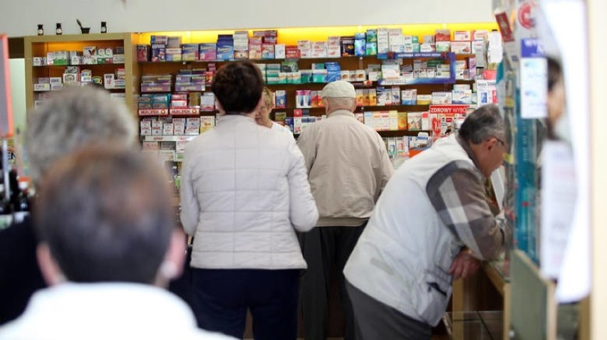 Chociaż praca farmaceuty jest bardzo odpowiedzialna, to...