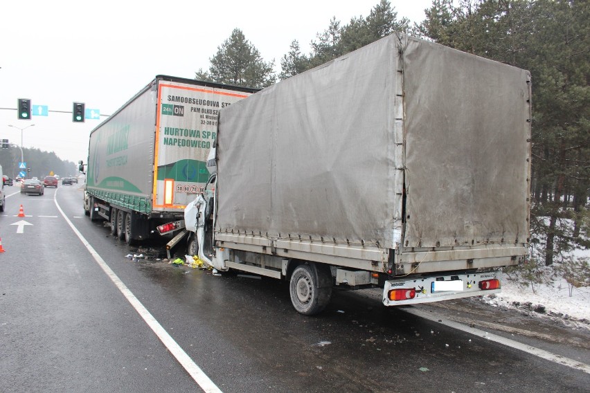 Wypadek na DK 94 w Bolesławiu, 10 luty 2021r.