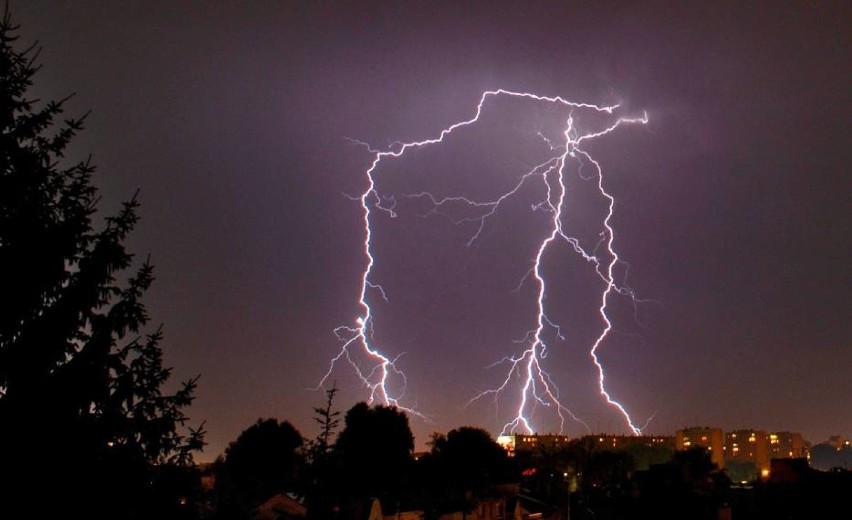 Nad Wielkopolską mogą szaleć burze z gradem