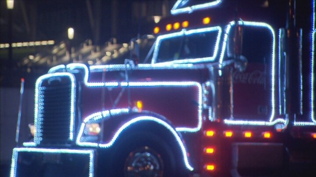 Ciężarówka Coca-Coli przejechała ulicami miasta. Święta tuż tuż!