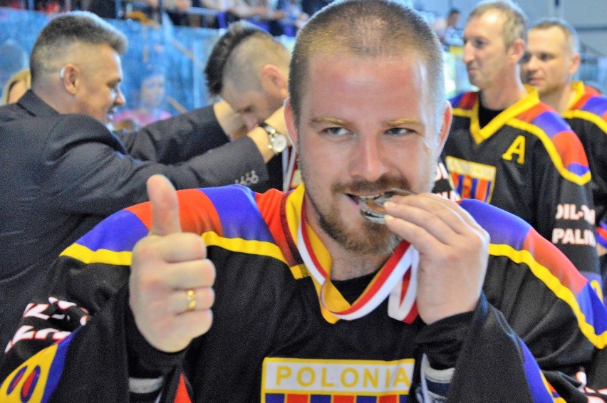 Polonia Bytom została hokejowym mistrzem Polski amatorów....