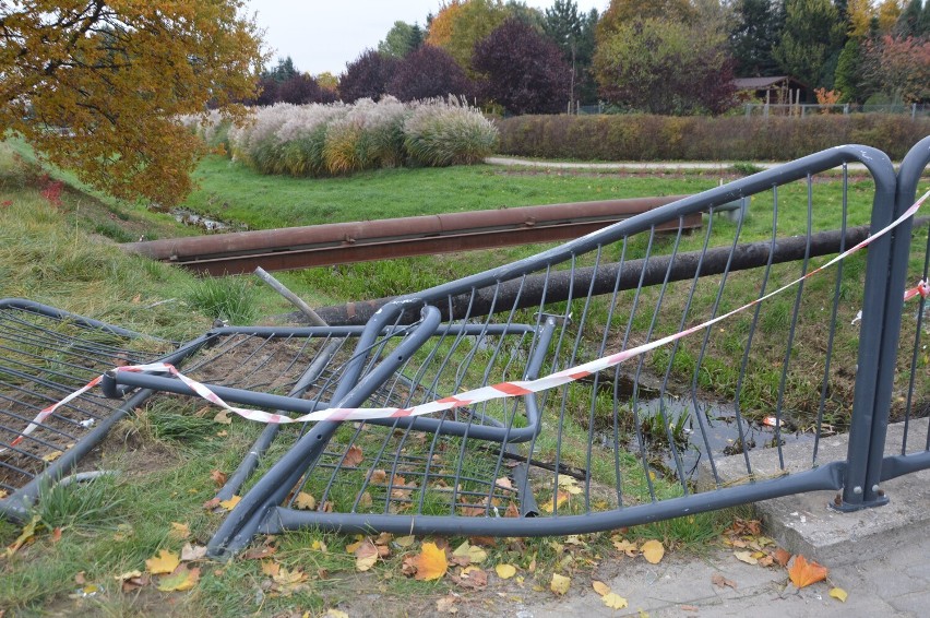 Bełchatów. Pijany kierowca "zaparkował" w rzece