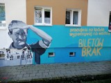 GORZÓW WLKP. Na Słonecznej pojawił się nowy mural. W rolach głównych: Muza, Jan Himilsbach i... Pan Kleks [ZDJĘCIA]