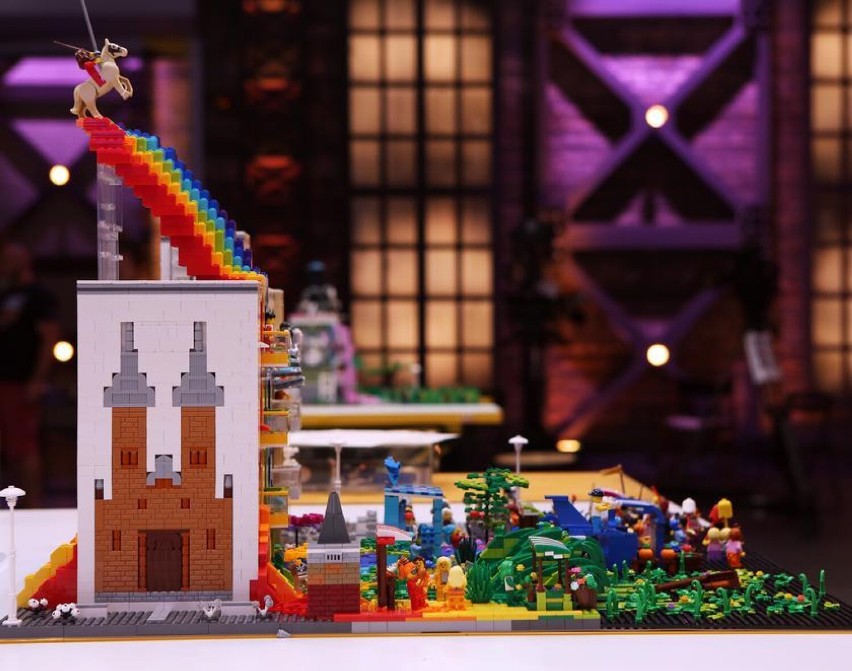 Gnieźnianka w Lego Masters! Martyna Skudzawska zbudowała katedrę z… klocków Lego! [FOTO]