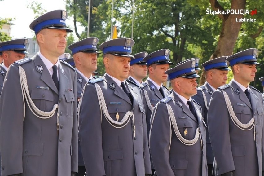 Święto Policji lublinieckiego garnizonu [ZDJĘCIA] Uroczystości odbyły się na terenie siedziby Zespołu "Śląsk" w Koszęcinie