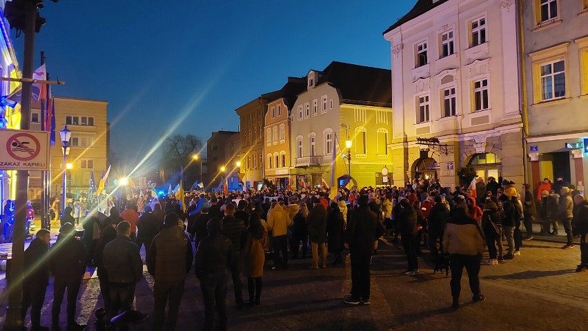 Solidarnie z Ukrainą w Żarach