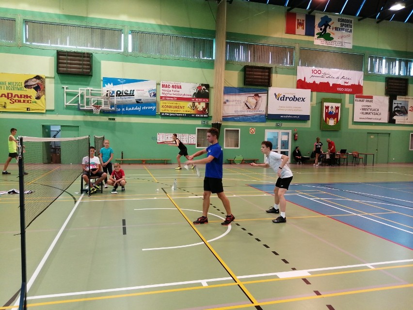 Czworo badmintonistów z powiatu bytowskiego wywalczyło awans do Mistrzostw Polski. Trzymajcie kciuki 25-27 września 2020 r.
