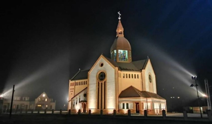 Kościół pw. św. Jana Pawła II w Nowym Sączu...