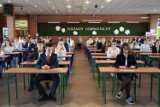 Zobaczcie jak wyglądały ostatnie chwile przed rozpoczęciem egzaminu gimnazjalnego w Wągrowcu [FILM]