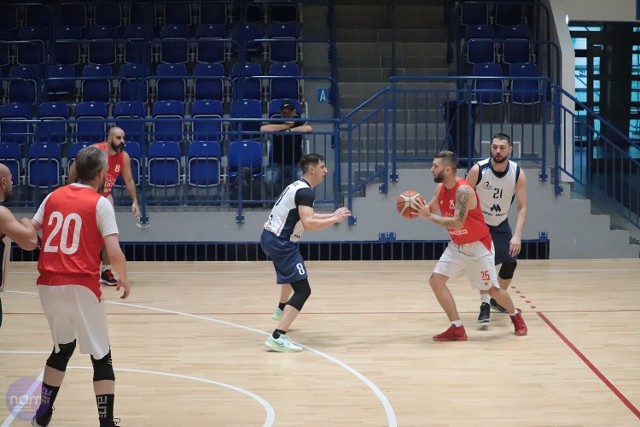 W tym sezonie Włocławskiej Ligi Koszykówki Amatorskiej bez zwycięstwa są jeszcze: Spiral Team Basketball, Anwil Team, SSK Basket
