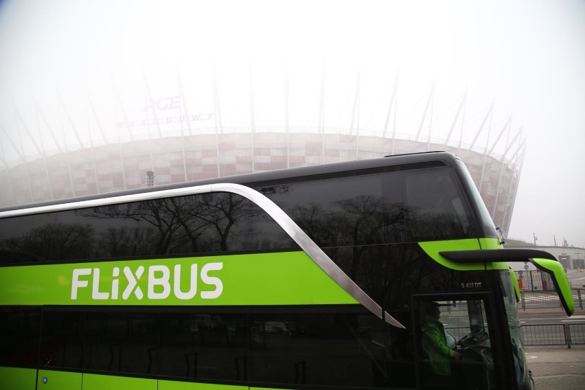 FlixBus zastępuje PolskiegoBusa