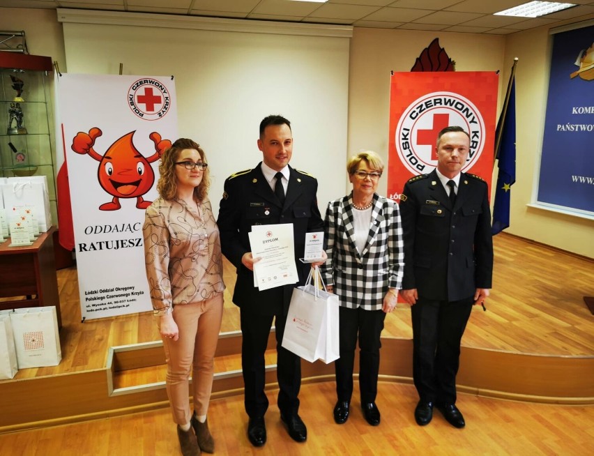Akcja Ognisty Ratownik - Gorąca Krew podsumowana. III miejsce dla KP PSP w Zduńskiej Woli na etapie okręgowym. ZDJĘCIA
