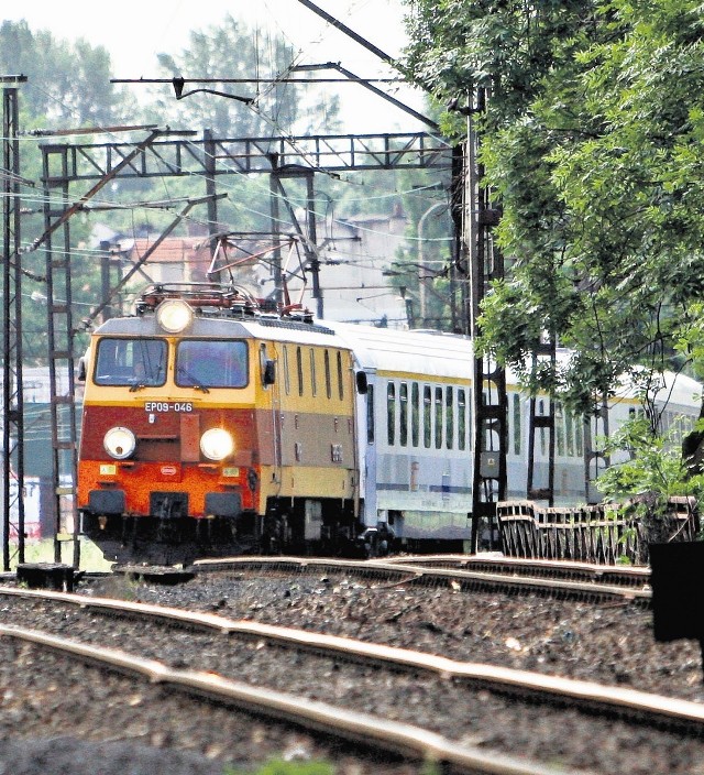 Ci, którzy już kupili bilet na  pociąg PR, mogą wejść z  nim do wagonów 2 klasy Twoich Linii Kolejowych (TLK)