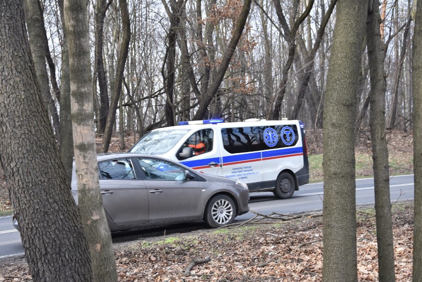 Wypadek na Mikołowskiej w Rybniku. Droga na Kamień zablokowana!