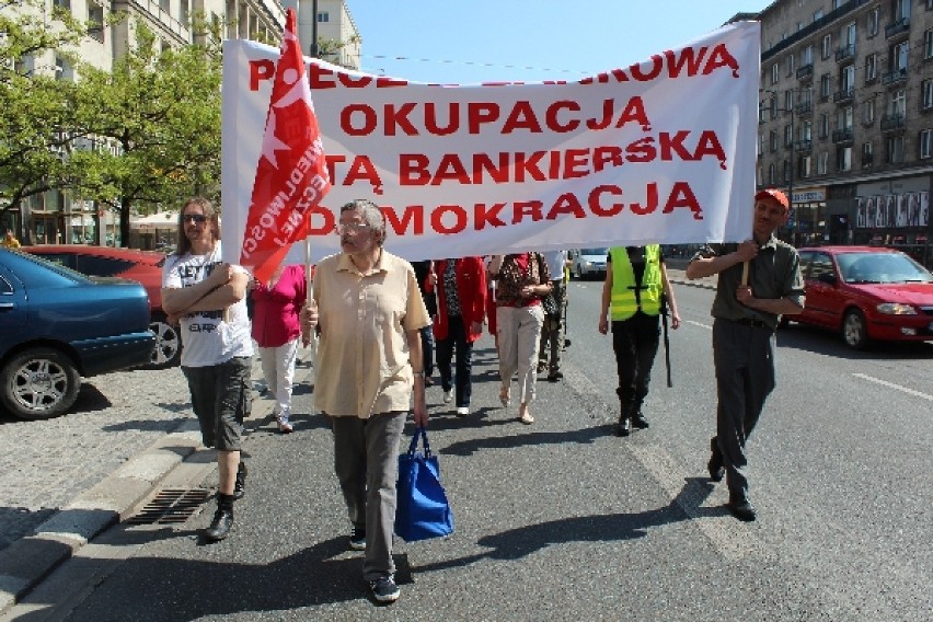 Marsz OPZZ i SLD w Warszawie - 1 maja 2012 r.